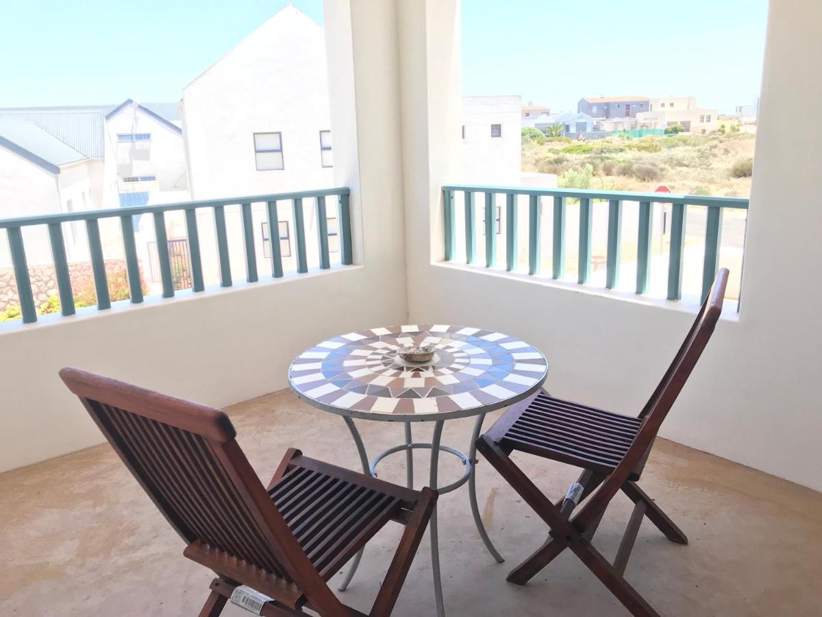 Clam Lagoon Langebaan Esterno foto
