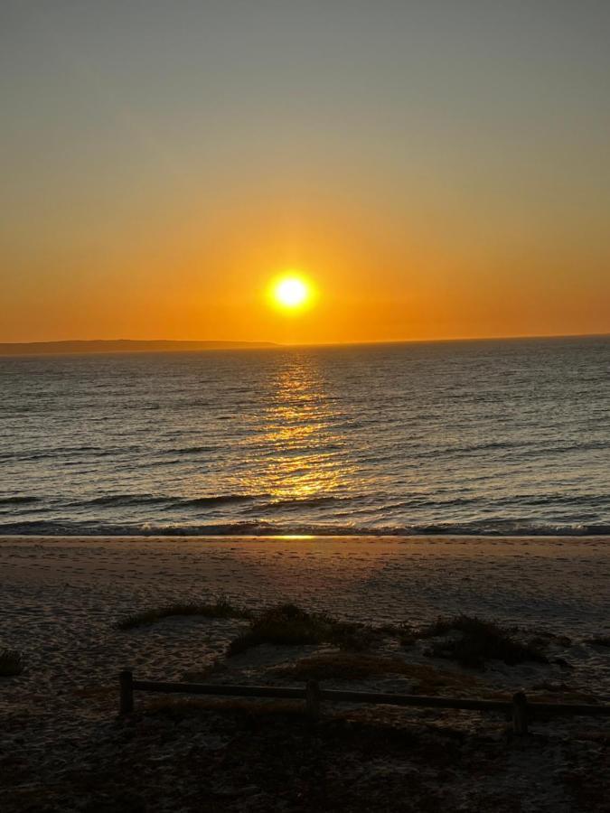 Clam Lagoon Langebaan Esterno foto